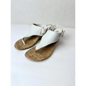 White Mountain Womens Wedge Sandals White Shoes Size 8.5 M